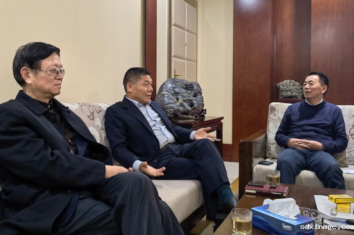 陈广川会长召开秘书处工作会议(图1)